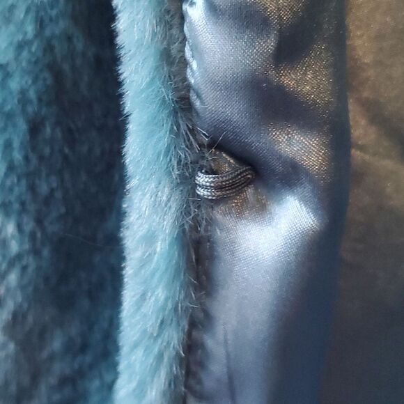 MAISON JULES FAUX FUR JACKET SIZE SMALL REVERSIBLE BLUE GREEN - Picture 8 of 12